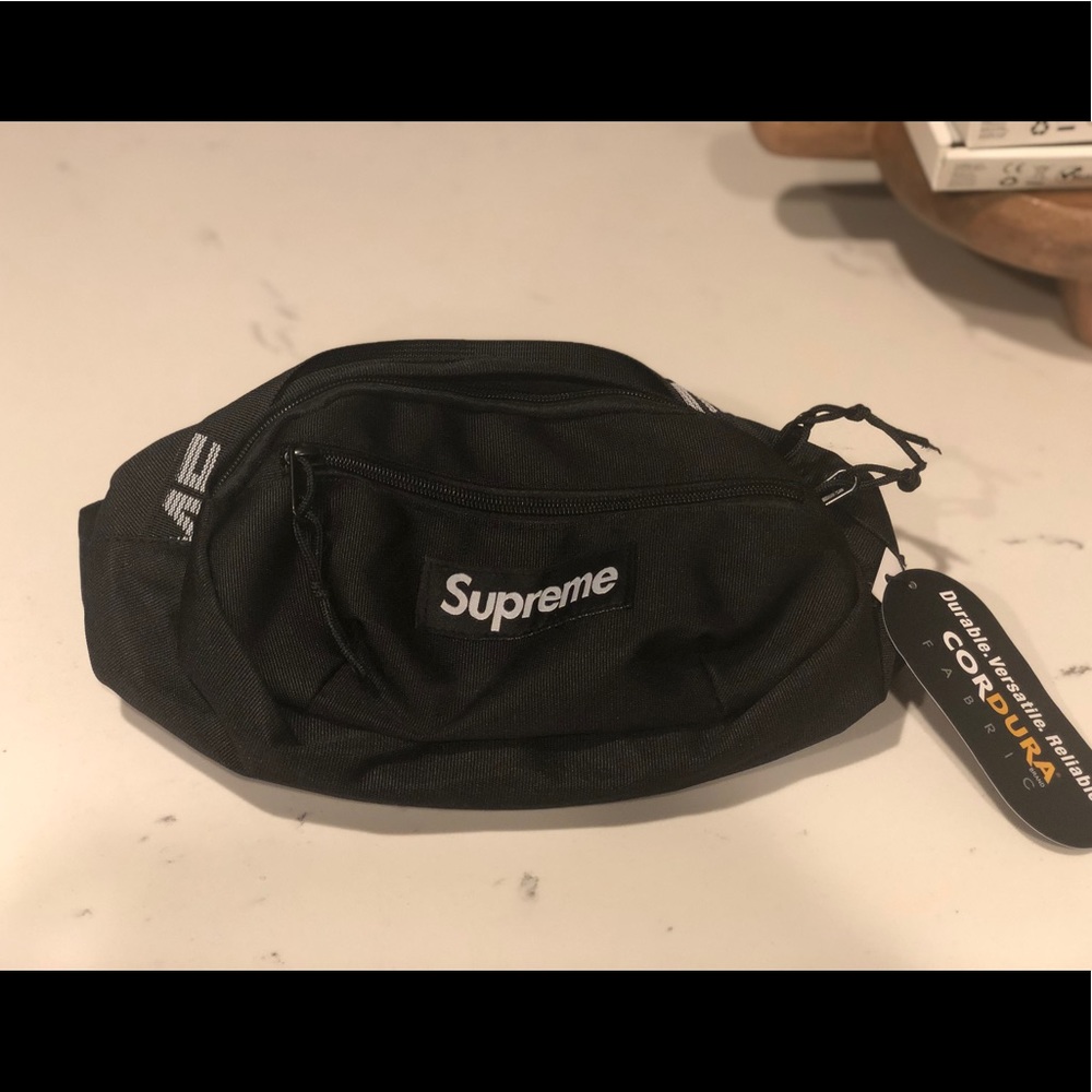 Supreme fanny SS18 waist bag